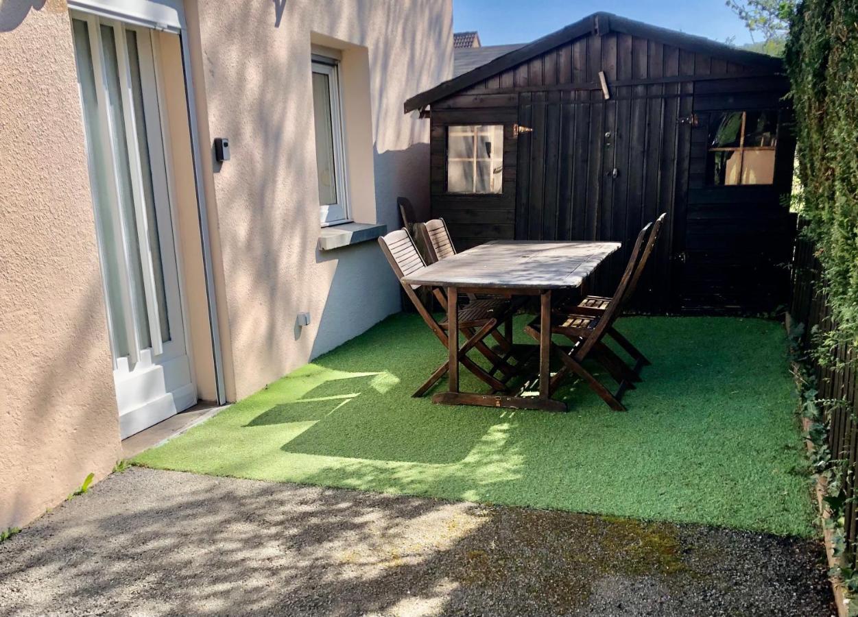 Appartement Avec Terrasse 6 Personnes Pas De Fete Dambenois Bagian luar foto